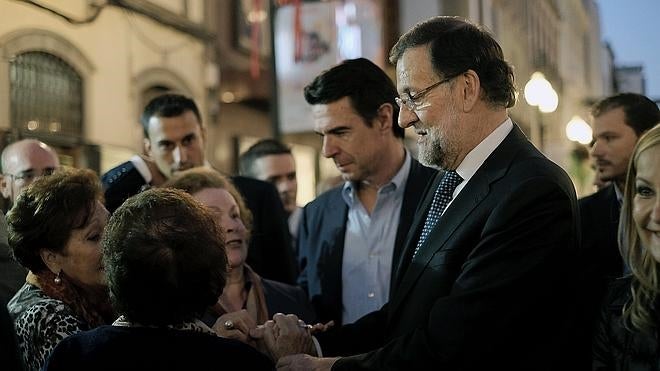 Rajoy alerta sobre el voto al PSOE: «¡Malo para España!»