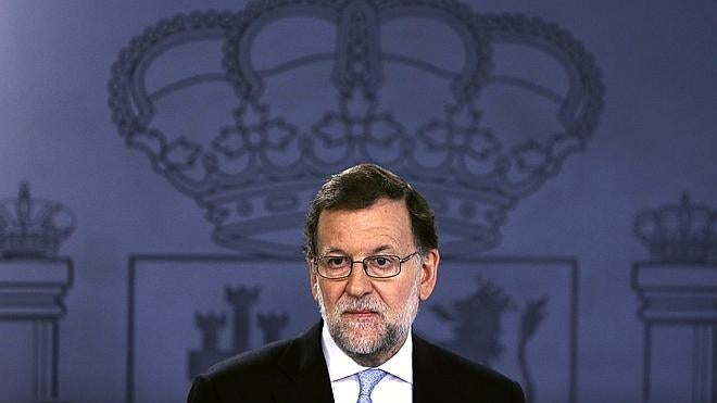 Rajoy insta a Mas a buscar otros apoyos o repetir elecciones