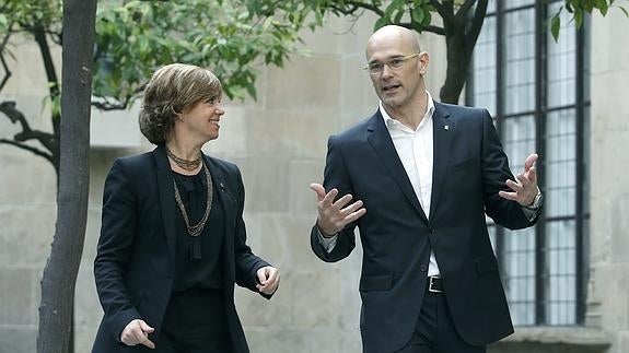 Romeva niega que su consejería sea ilegal