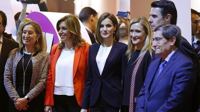 La Reina inaugura Fitur entre gran expectación y vivas a la Corona