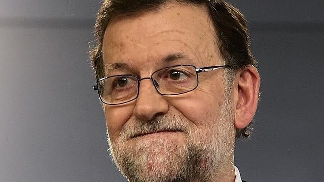 Rajoy apremia a Sánchez a «elegir ya con quién quiere asociarse»