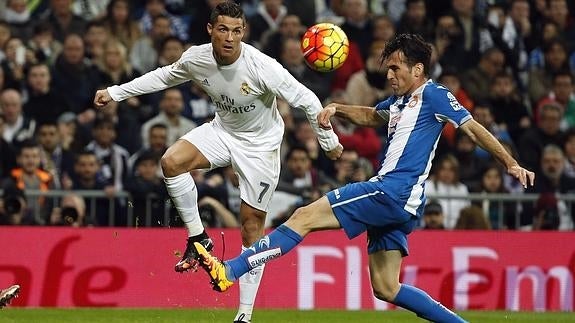 El Madrid se da otro homenaje ante el Espanyol