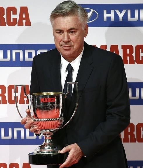 Ancelotti: abrazado, querido y con la agenda apretada