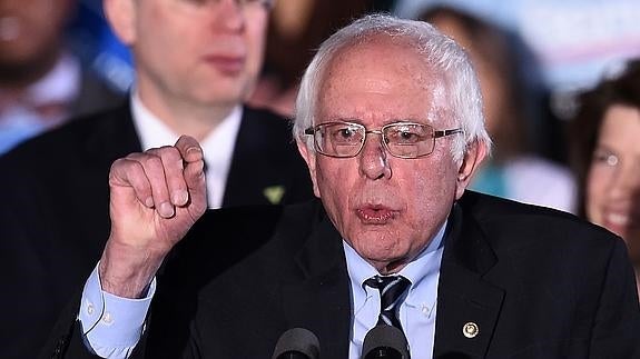 Bernie Sanders, el 'socialista' que pide una revolución política en EE UU