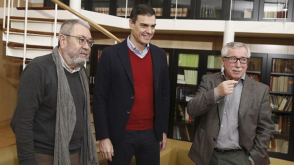 Los sindicatos mayoritarios abogan ante Sánchez por un pacto de Gobierno que incluya a Podemos y C’s