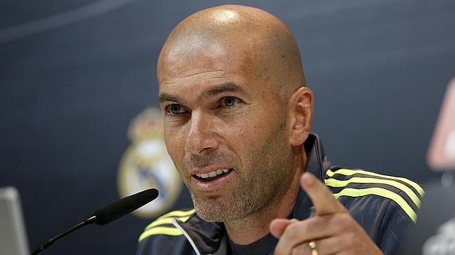 Zidane: «No estoy preocupado por los errores»