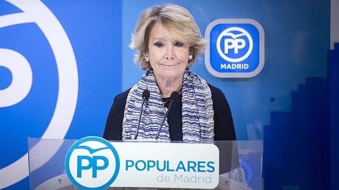 Aguirre dimite y señala a Rajoy que es «el tiempo de los sacrificios y cesiones»