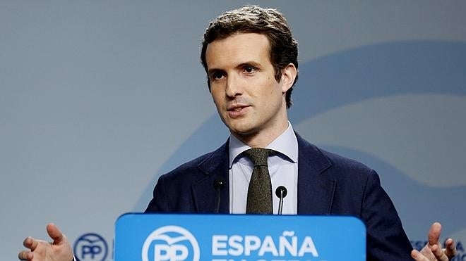 Casado, a Rita Barberá: «Hay vida fuera de la política»