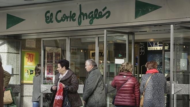 El Corte Inglés prejubilará a hasta 1.300 empleados mayores de 58 años