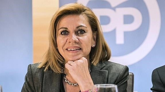 Cospedal recuerda al PP que «en tiempo de zozobra no hay que hacer mudanza»