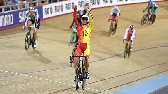 Sebastián Mora gana el título mundial de scratch