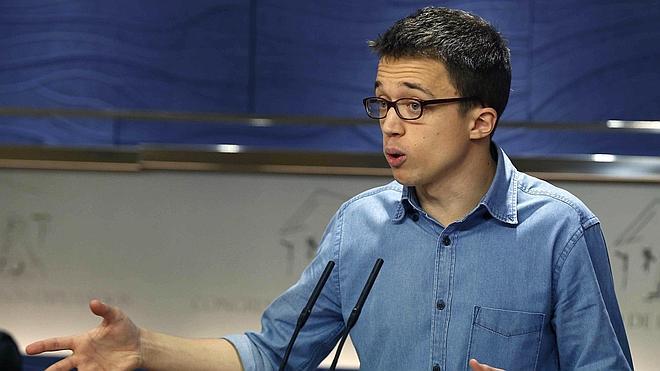 Errejón acusa al PSOE de difundir el rumor de su choque con Iglesias