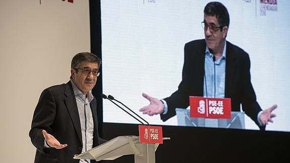 Patxi López: «Entenderse y dialogar es una obligación»