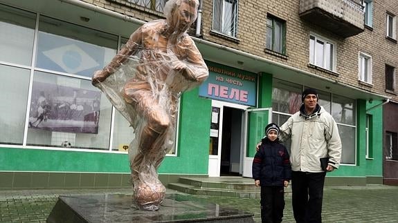 Un museo de Pelé resiste a las bombas en Ucrania