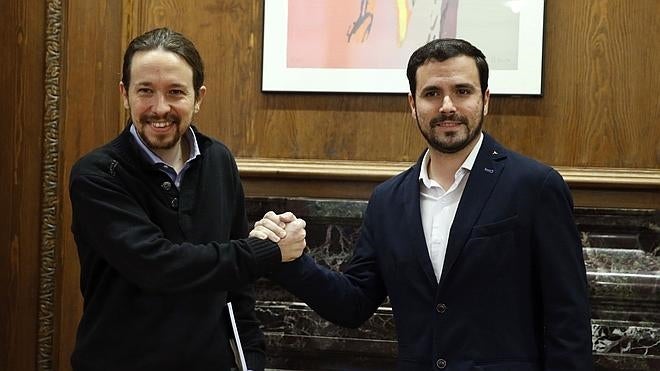 La baja participación marca el sí de IU a la alianza con Podemos