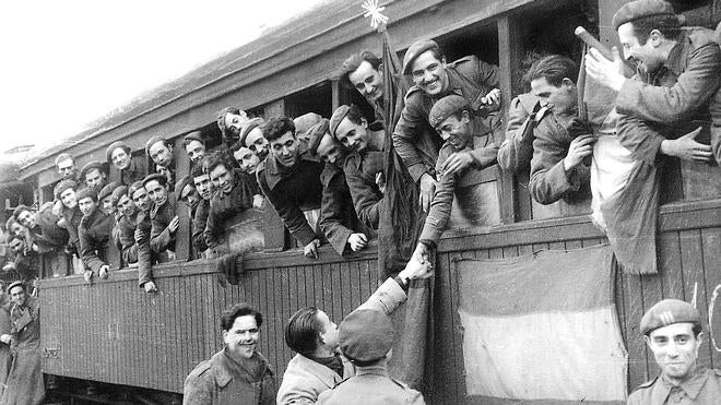 «Los miembros de la División Azul se quejaban de que eran considerados como proscritos a su regreso a España»