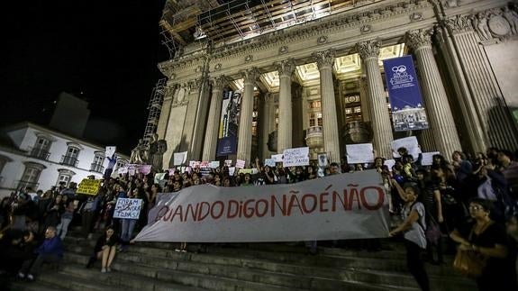 El autor del vídeo de violación colectiva en Brasil declara ante las autoridades