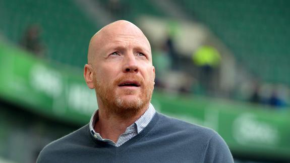 Matthias Sammer presenta su dimisión