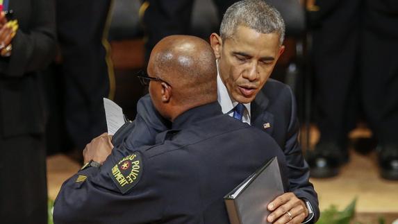 Obama insiste en Dallas: «No estamos tan divididos como parece»