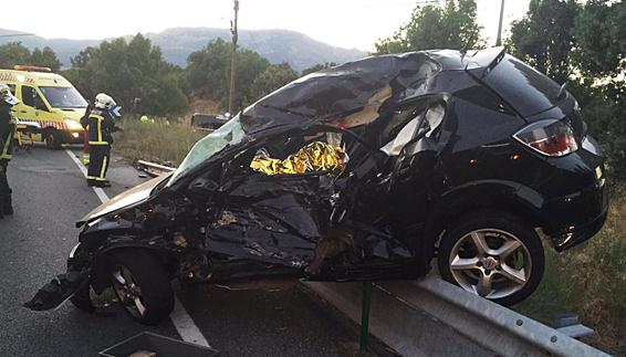 Dos muertos y dos heridos graves en un accidente de tráfico en El Escorial