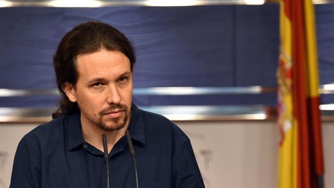 Iglesias tiende la mano al PSOE aunque descarta tomar la iniciativa