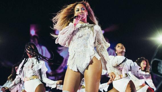 Beyoncé sacude el Estadio Olímpico de Barcelona