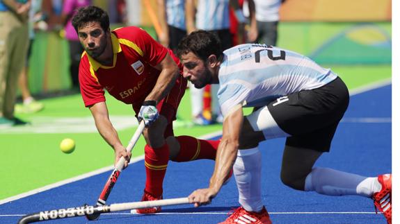 Cruel despedida del hockey masculino