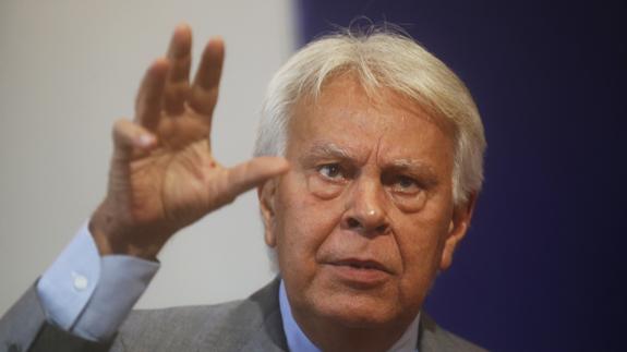 Felipe González pide que los cabezas de lista no repitan si hay terceras elecciones