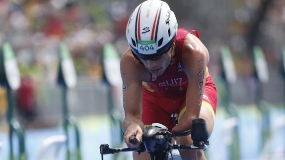 Jairo Ruiz e Izaskun Oses suman dos nuevos bronces para España