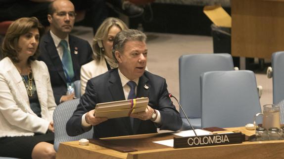 Santos no permitirá a las FARC «lavar su dinero» tras el acuerdo de paz