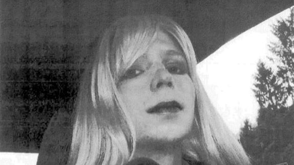 Chelsea Manning ingresará en aislamiento tras un intento de suicidio