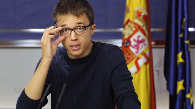 Errejón corrige a Iglesias y ensalza el trabajo en el Congreso