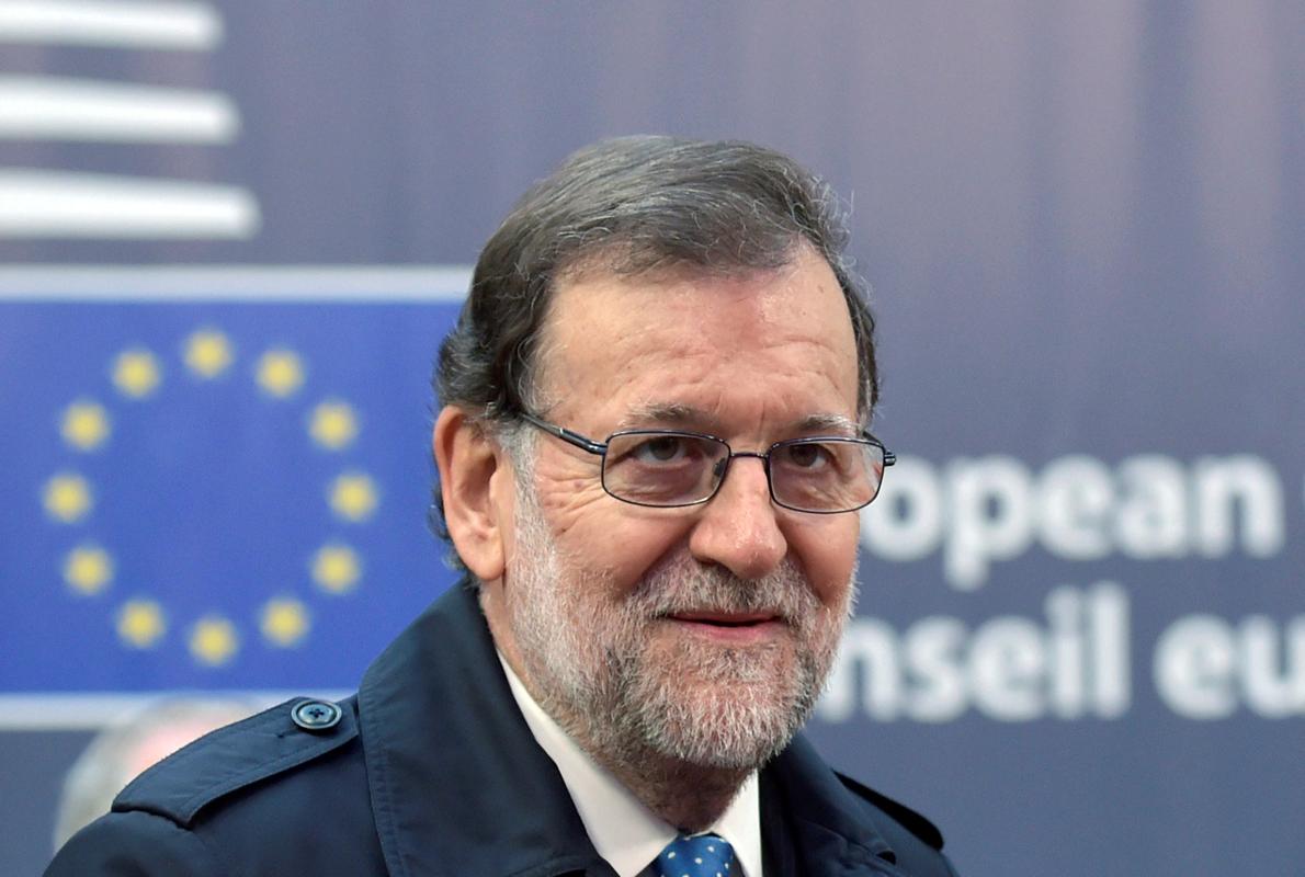 Rajoy: «Si tengo que formar Gobierno, no le diré nada a nadie antes de hablar con el Rey»