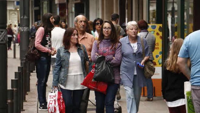 La economía española modera su crecimiento al 0,7% en el tercer trimestre