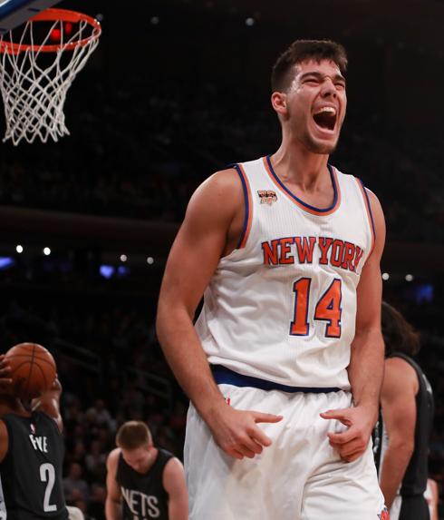 Willy Hernangómez firma su mejor partido en el triunfo de los Knicks