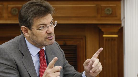 Catalá critica la «incoherencia» del PSOE por el veto a Fernández Díaz