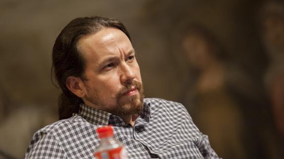 Iglesias cree que la apertura de la legislatura «no era el sitio ni el lugar» para la bandera republicana