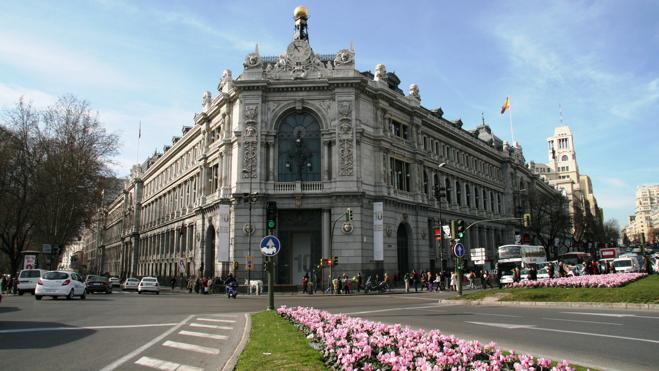 El Banco de España rechaza subidas generalizadas de sueldos