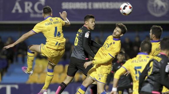 El Alcorcón se mereció más ante el Espanyol