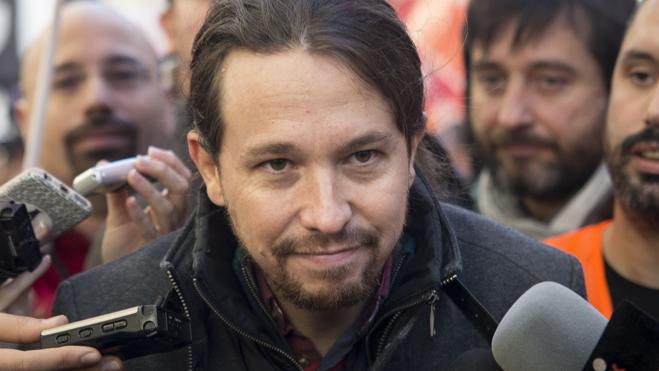 Iglesias aboga por feminizar la política «poniendo comedores» y no a mujeres en altos cargos