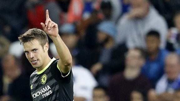 Azpilicueta renueva con el Chelsea hasta 2020