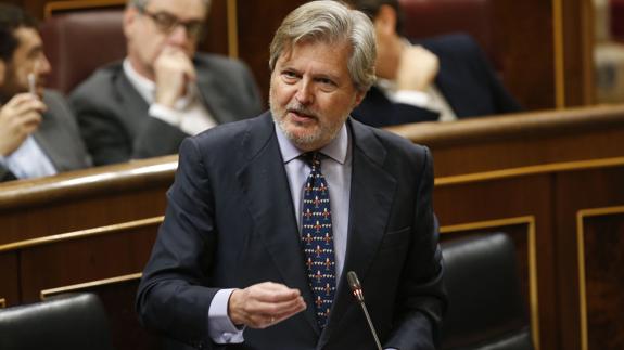 Méndez de Vigo reconoce que en España «no hay demasiados» alumnos excelentes