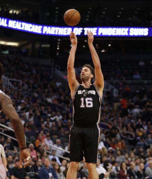 Pau Gasol vuelve a ser líder ganador y Willy Hernangómez destaca como reserva