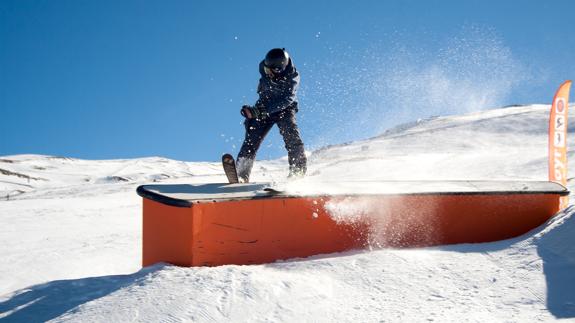 Sierra Nevada pone a punto su snowpark