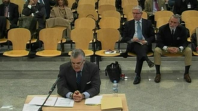 Bárcenas asegura que «nunca jamás» le han llamado 'Luis el cabrón'