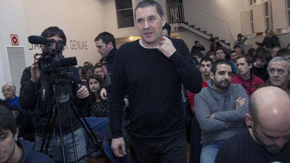 Otegi: «Tenemos un Gobierno de progreso y vasquista en Navarra»