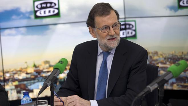 Rajoy fía a la lluvia la bajada del precio de la luz