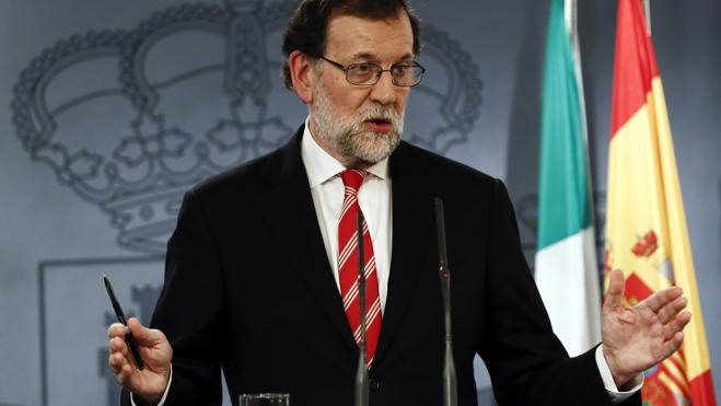 Rajoy: «Vamos a intentar con el PNV y, si no, llegar a un entendimiento con el PSOE»