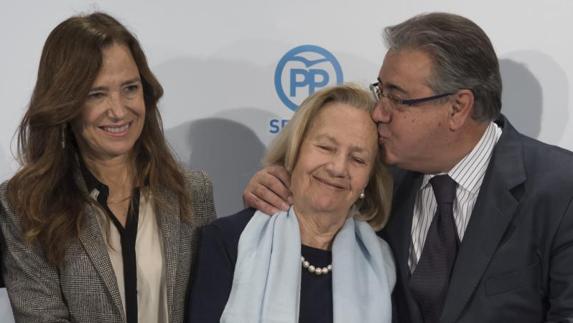 Zoido asegura que el PP no cambiará su política penitenciaria respecto a ETA