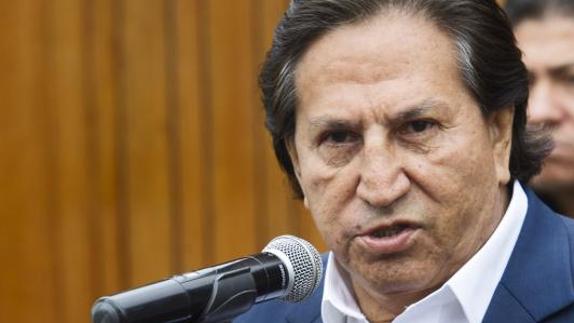 Perú ofrece una recompensa por su expresidente, Alejandro Toledo